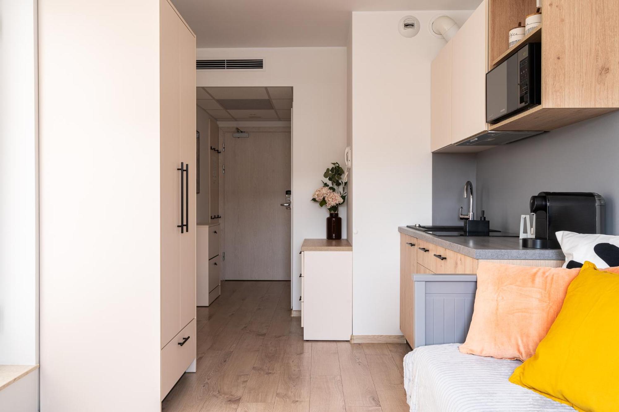 Rentplanet - Studio Dyrekcyjna วรอตซวาฟ ภายนอก รูปภาพ