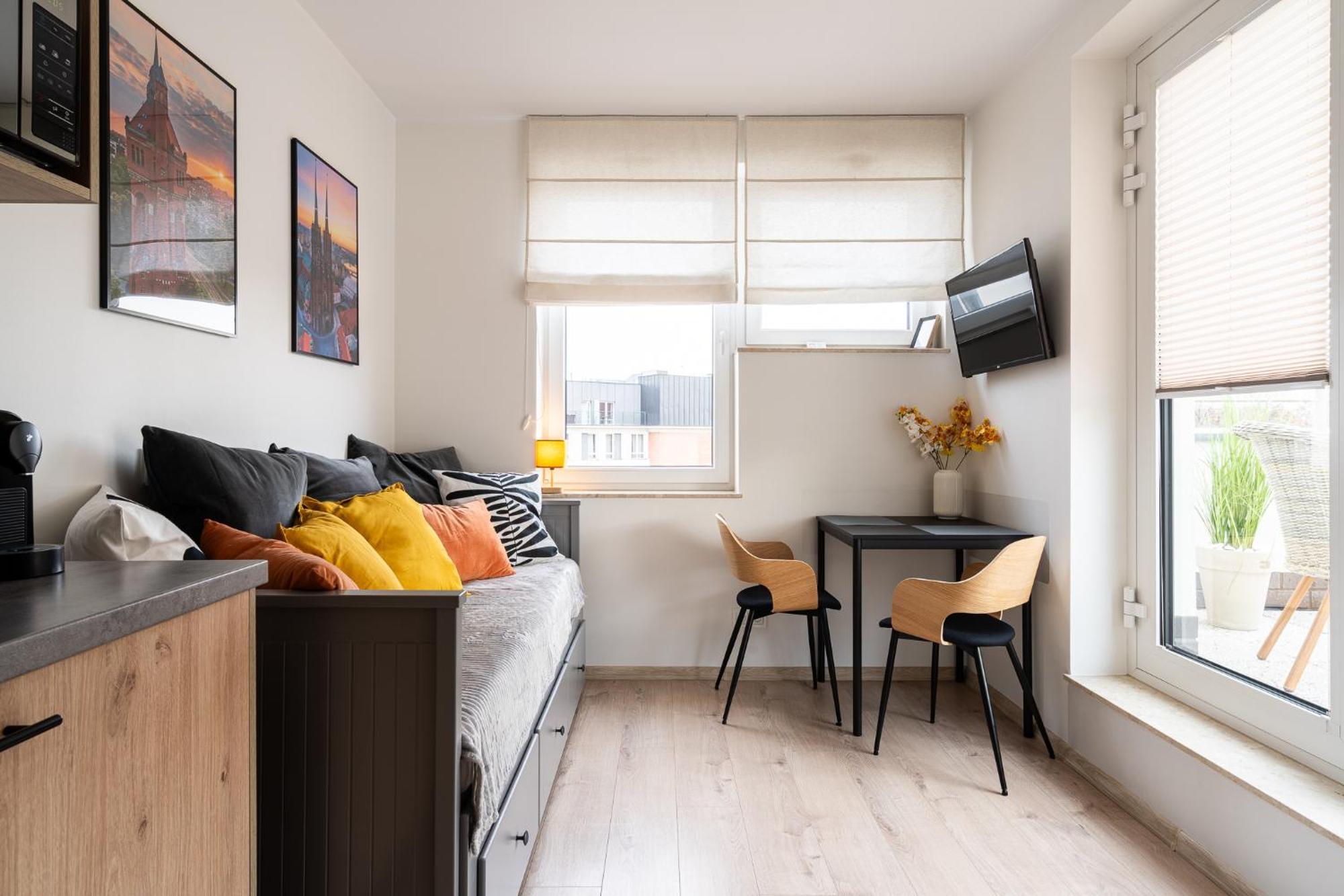 Rentplanet - Studio Dyrekcyjna วรอตซวาฟ ภายนอก รูปภาพ