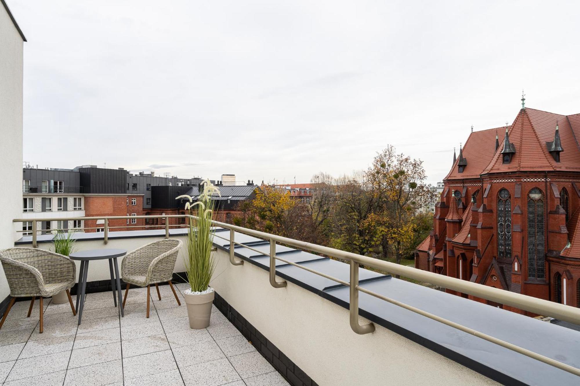 Rentplanet - Studio Dyrekcyjna วรอตซวาฟ ภายนอก รูปภาพ